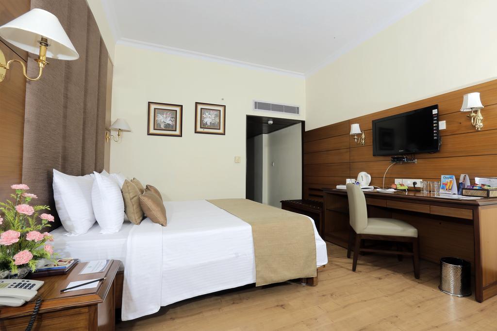Peerless Hotel Calcuta Exterior foto